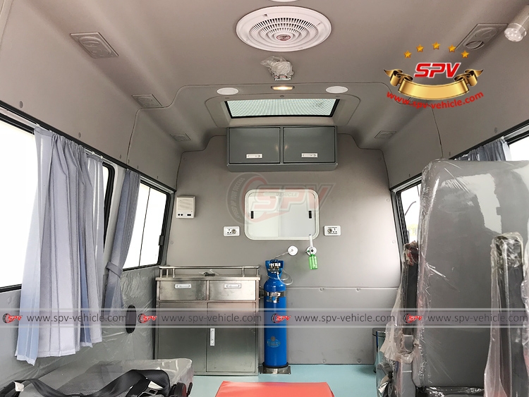 Ambulance IVECO - Inside detail 03 Ambulance IVECO - Inside detail 03